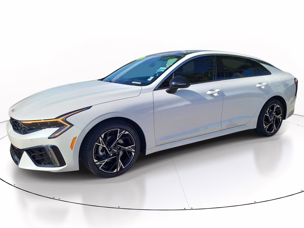 2025 Snow White Pearl Kia K5 GT-Line FWD Sedan