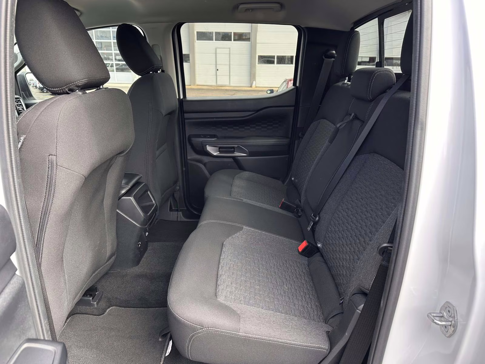 2024 Oxford White Ford Ranger XLT 4WD SuperCrew 5' Box 4X4 Truck