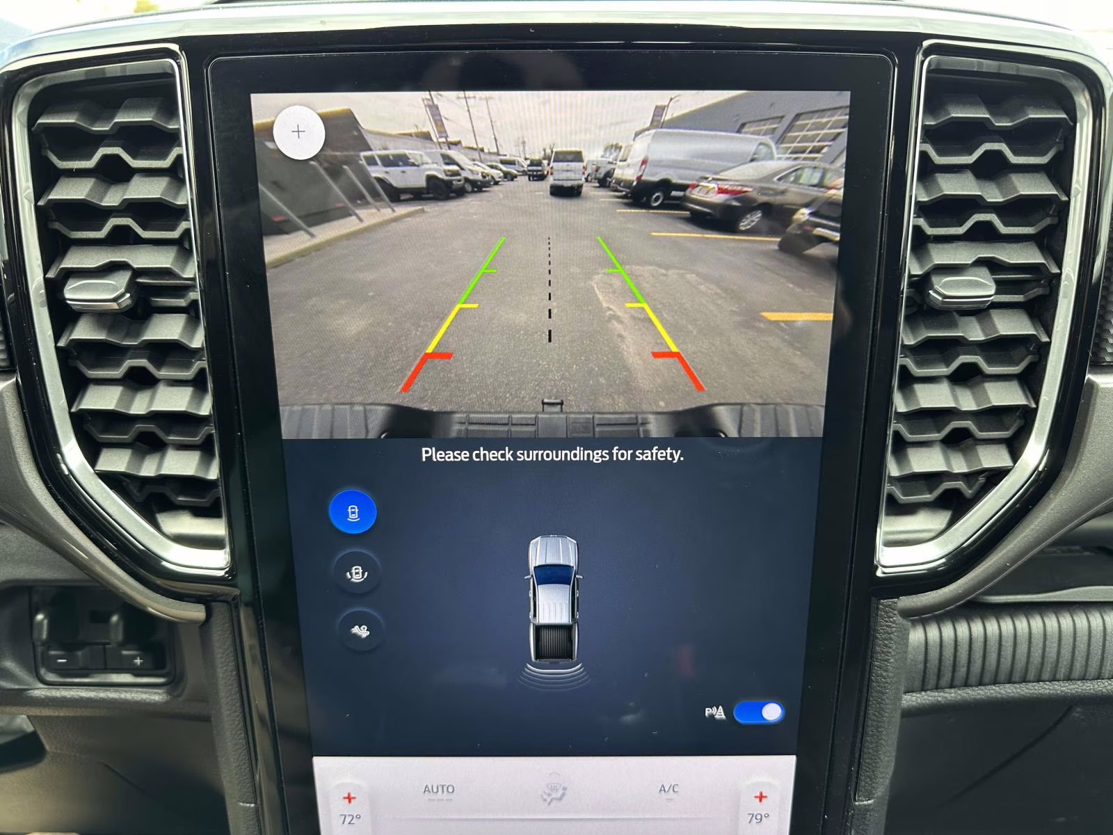 2024 Oxford White Ford Ranger XLT 4WD SuperCrew 5' Box 4X4 Truck