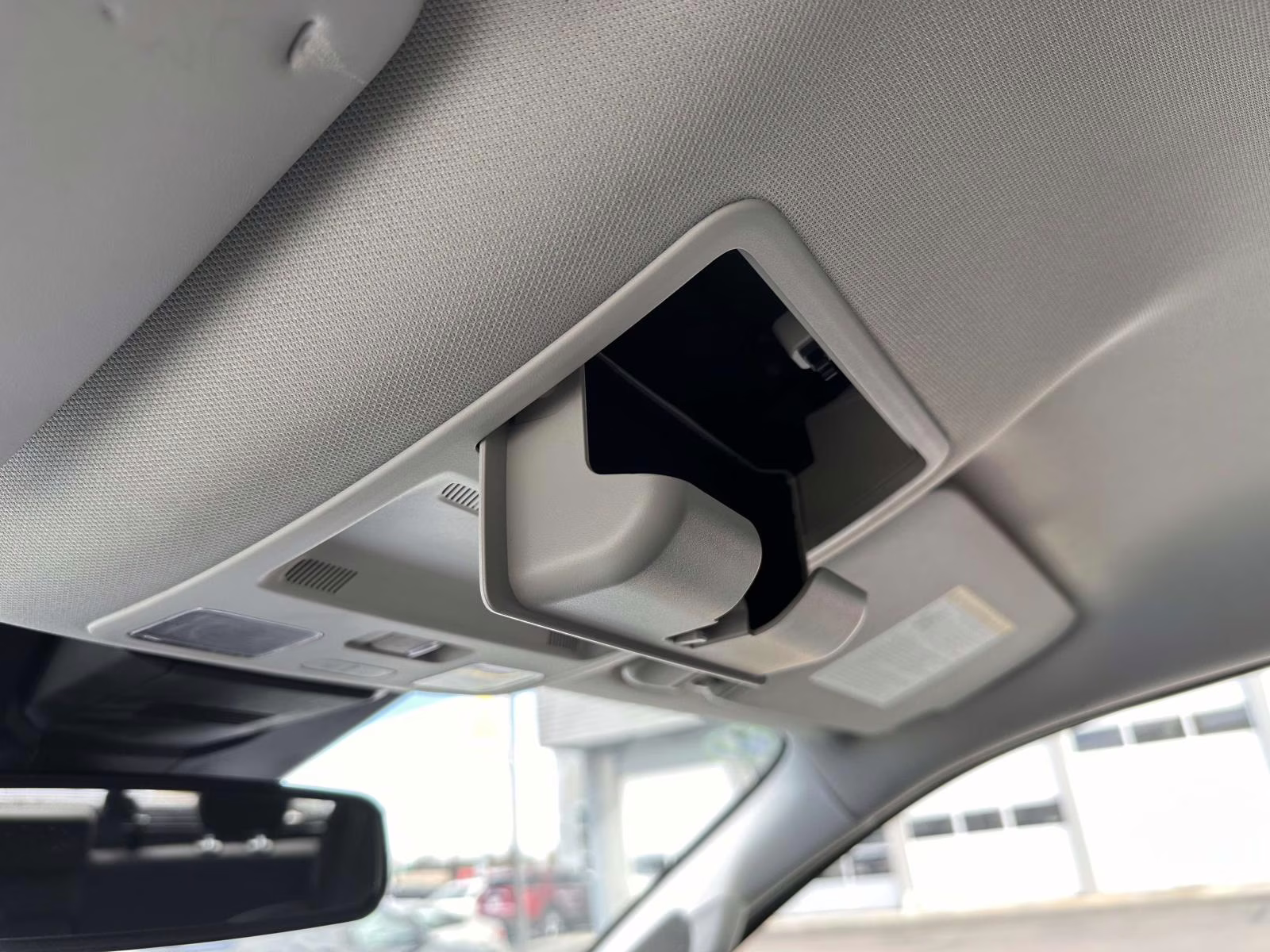 2024 Oxford White Ford Ranger XLT 4WD SuperCrew 5' Box 4X4 Truck