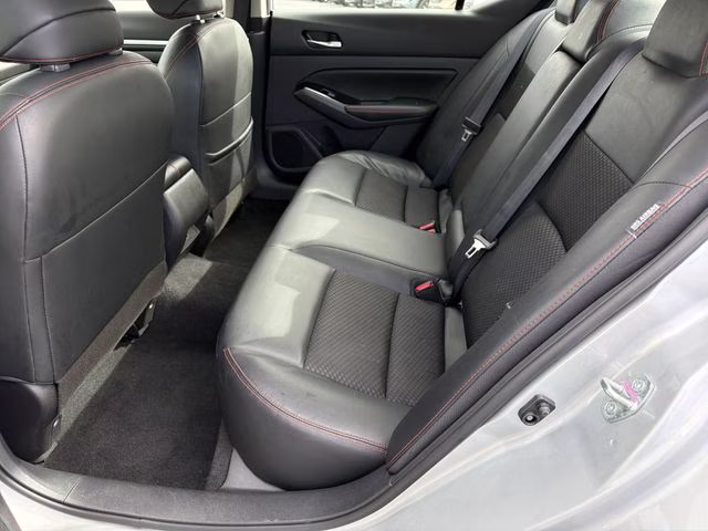 2024 Brilliant Silver Metallic Nissan Altima 2.5 SR FWD Sedan