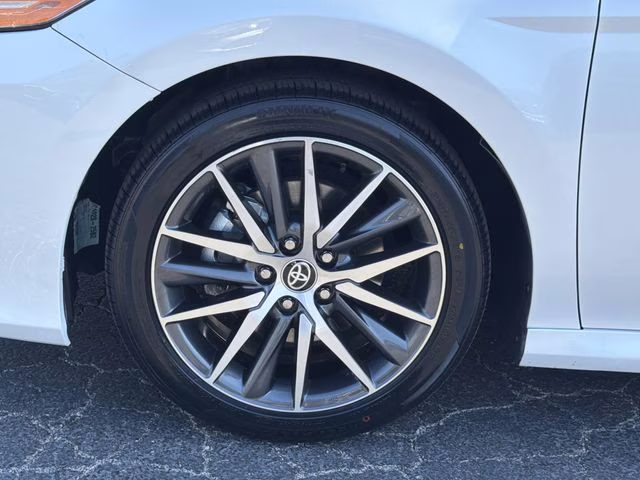 2024 Ice Cap Toyota Camry XLE FWD Sedan