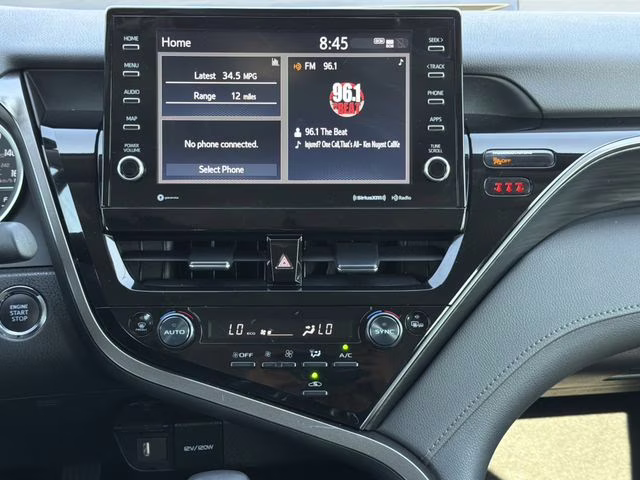 2024 Ice Cap Toyota Camry XLE FWD Sedan