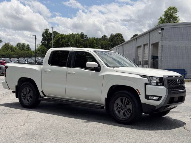 2025 Glacier White Nissan Frontier SV RWD Truck