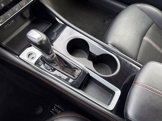 2024 Brilliant Silver Metallic Nissan Altima 2.5 SR FWD Sedan