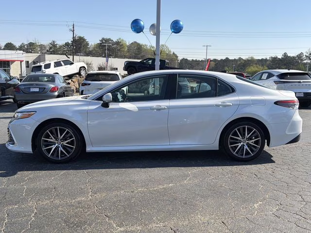 2024 Ice Cap Toyota Camry XLE FWD Sedan