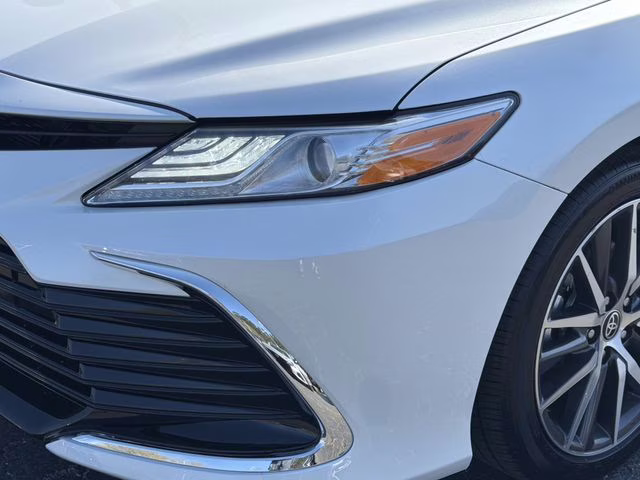 2024 Ice Cap Toyota Camry XLE FWD Sedan