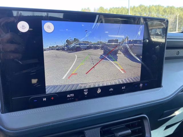 2026 Oxford White Ford Maverick XL AWD Truck