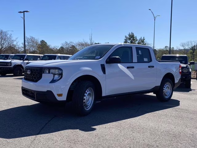2026 Oxford White Ford Maverick XL AWD Truck