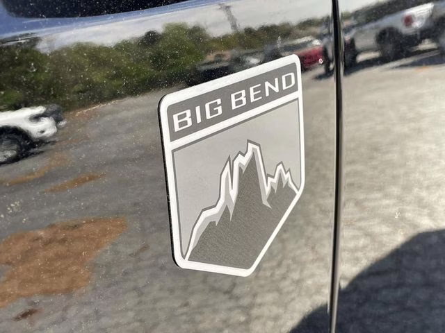 2026 Shadow Black Ford Bronco Big Bend 4X4 SUV