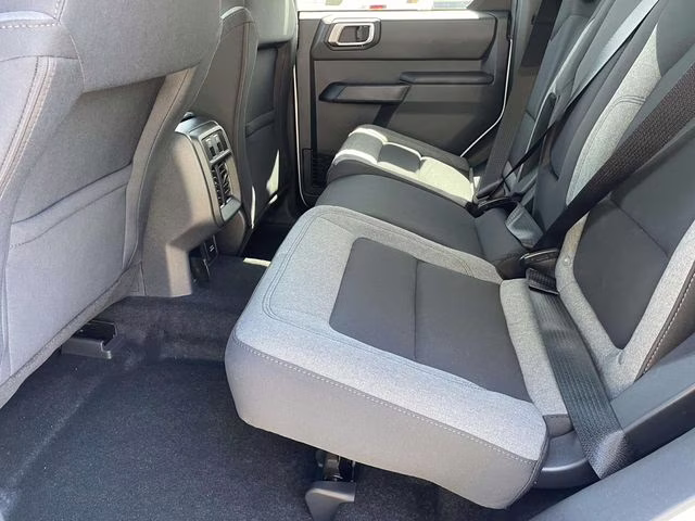 2026 Oxford White Ford Bronco Big Bend 4X4 SUV