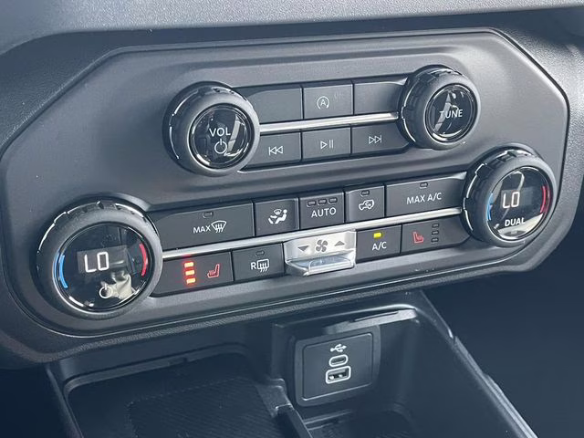 2026 Avalanche Ford Bronco Big Bend 4X4 SUV