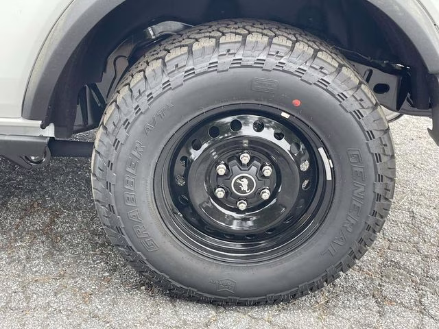 2026 Oxford White Ford Bronco Big Bend 4X4 SUV