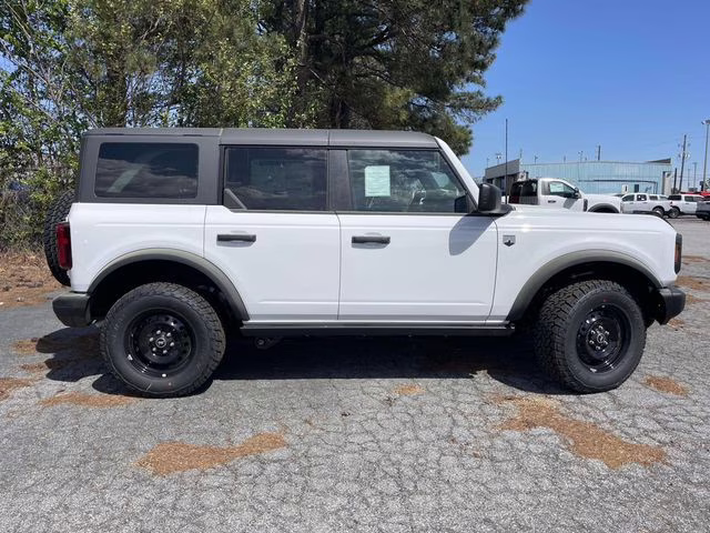 2026 Oxford White Ford Bronco Big Bend 4X4 SUV