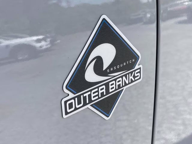 2026 Avalanche Ford Bronco Outer Banks 4X4 SUV