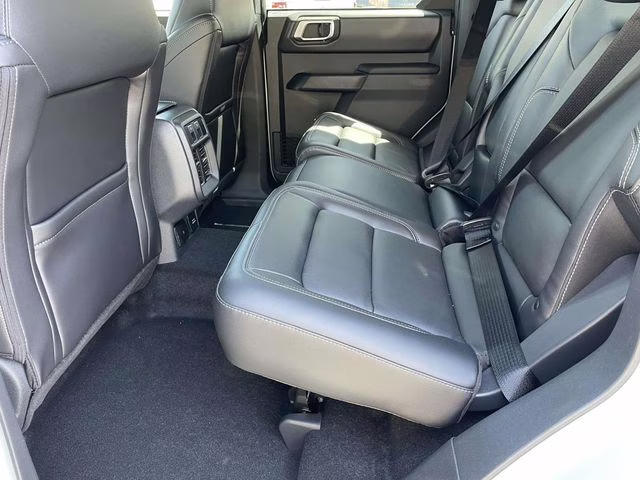 2026 Avalanche Ford Bronco Outer Banks 4X4 SUV