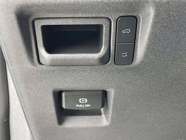 2026 Silver Metallic Ford Expedition Max Active RWD SUV