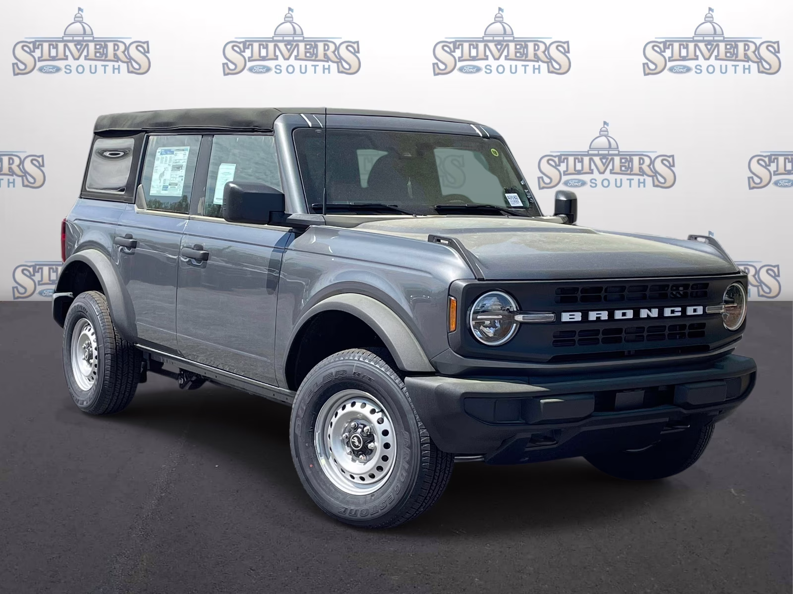 2026 Gray Metallic Ford Bronco Base 4X4 SUV