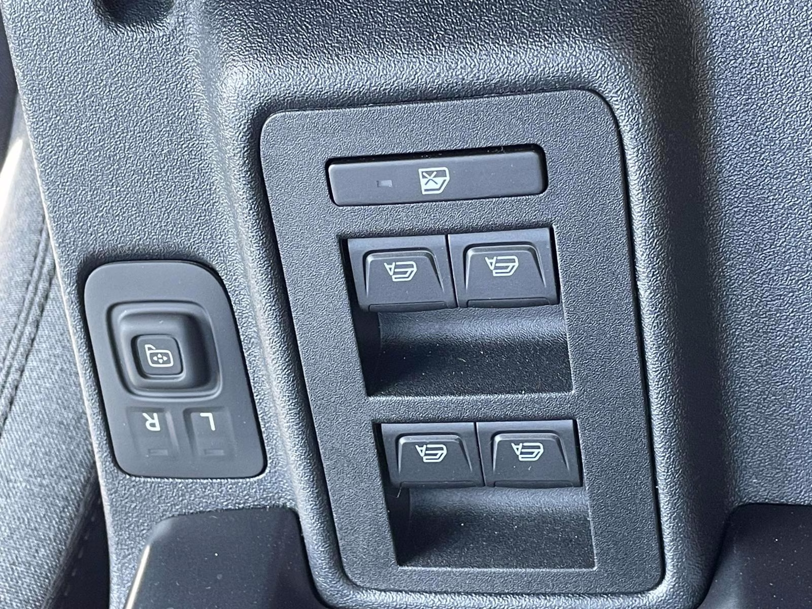 2026 Shadow Black Ford Bronco Big Bend 4X4 SUV