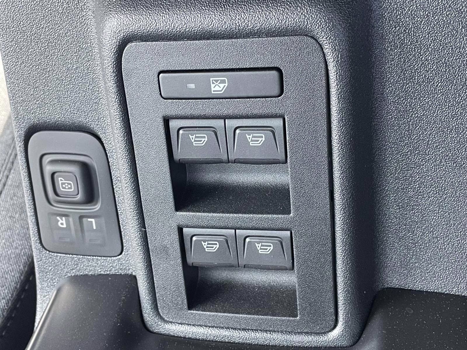 2026 Gray Metallic Ford Bronco Big Bend 4X4 SUV