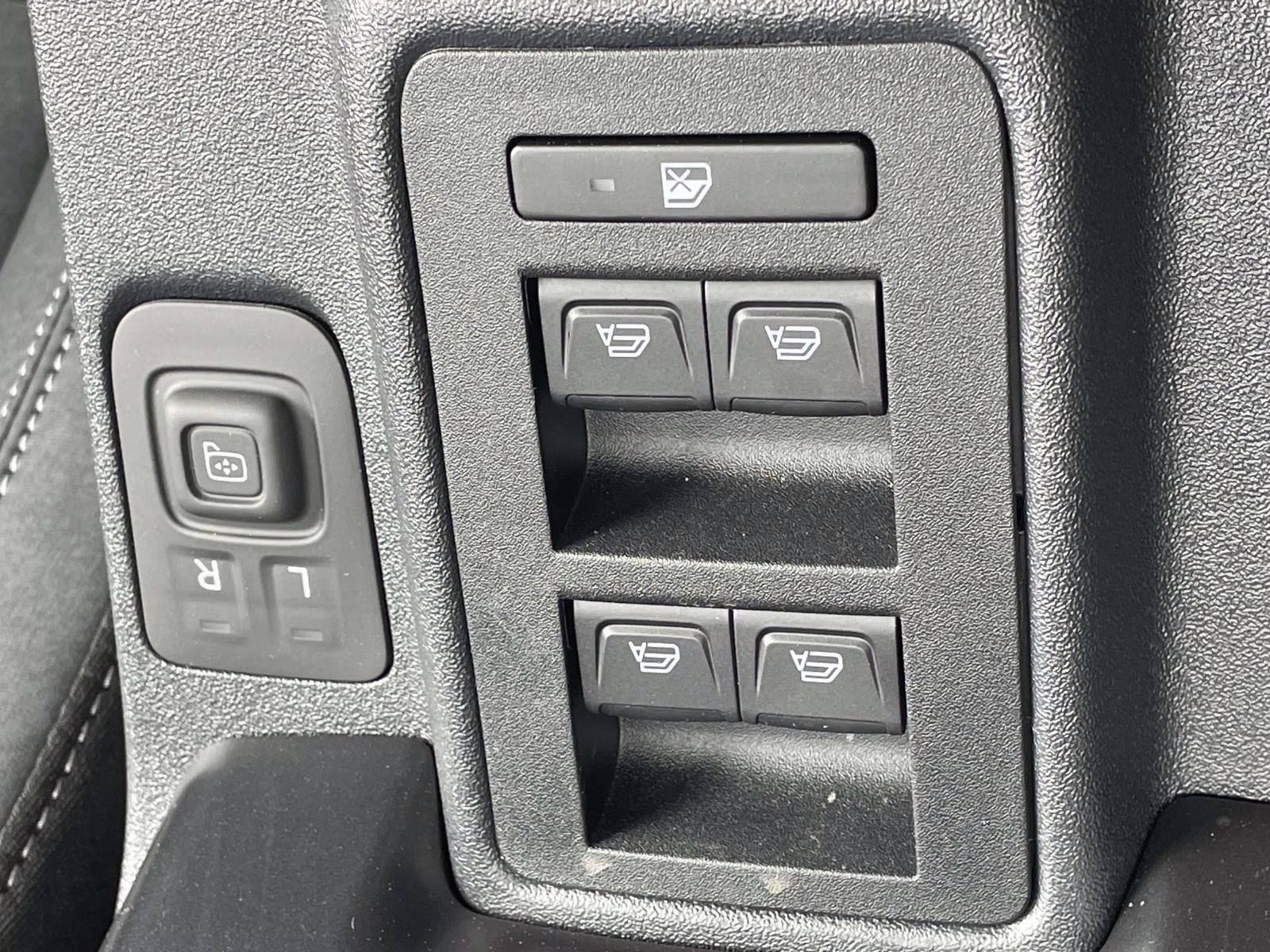 2026 Oxford White Ford Bronco Big Bend 4X4 SUV