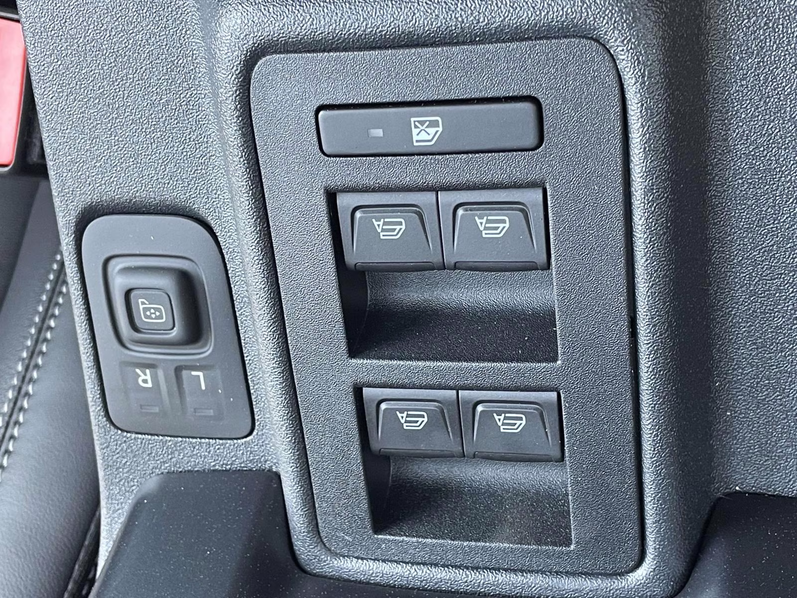 2026 Avalanche Ford Bronco Outer Banks 4X4 SUV