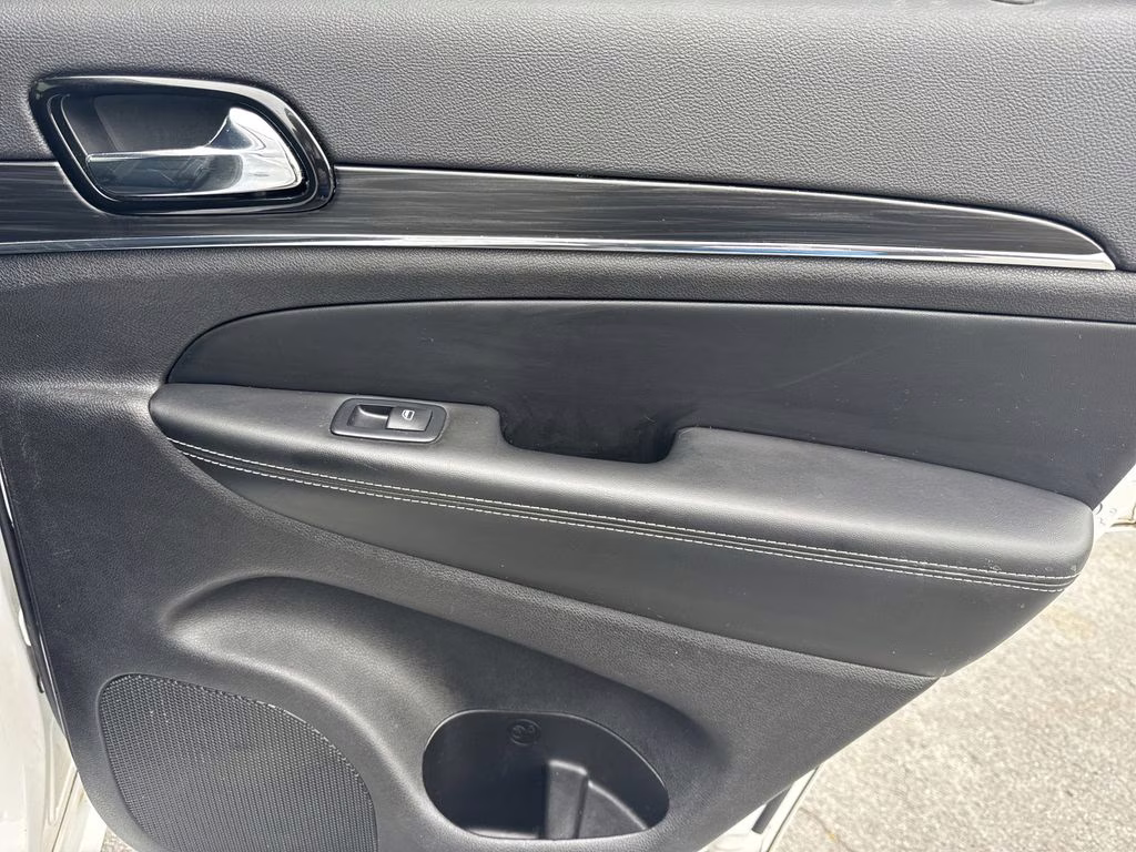 2021 Bright White Clearcoat Jeep Grand Cherokee 80th Anniversary Edition 4X4 SUV