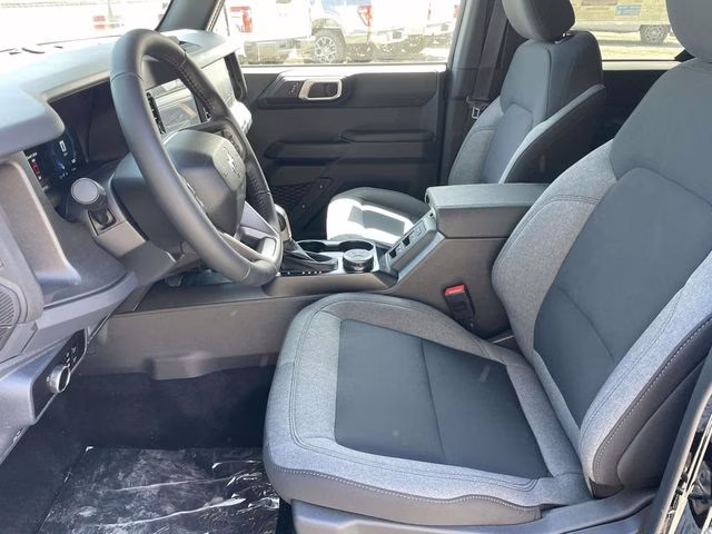 2026 Shadow Black Ford Bronco Big Bend 4X4 SUV