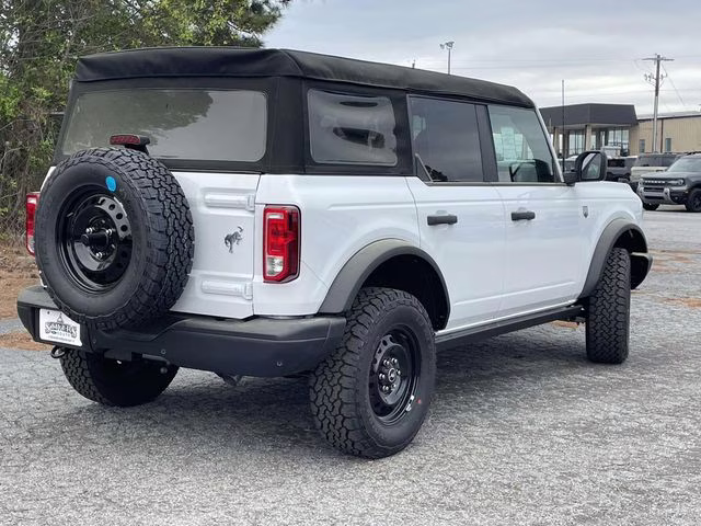 2026 Oxford White Ford Bronco Big Bend 4X4 SUV