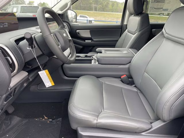 2026 Silver Metallic Ford Expedition Max Active RWD SUV