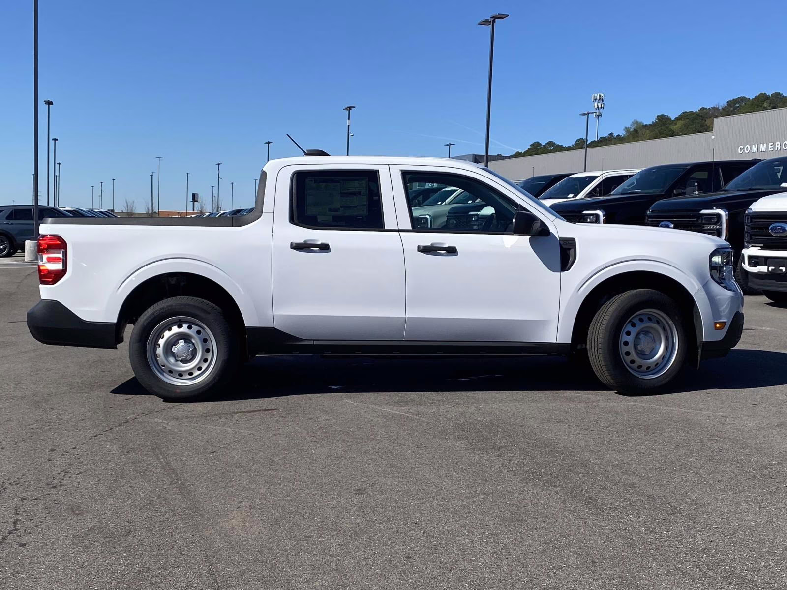 2026 Oxford White Ford Maverick XL AWD Truck