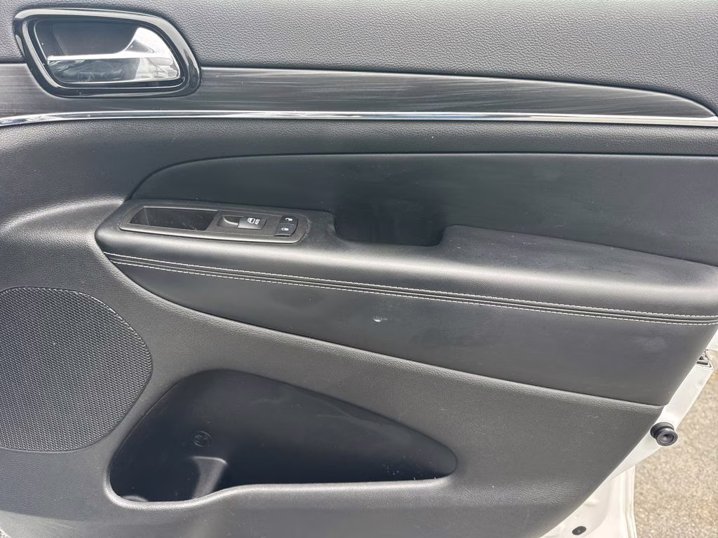 2021 Bright White Clearcoat Jeep Grand Cherokee 80th Anniversary Edition 4X4 SUV