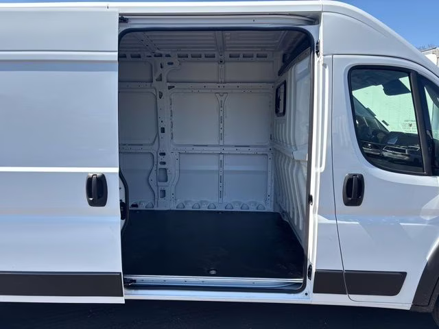 2026 Bright White Clearcoat Ram ProMaster 2500 High Roof FWD Van