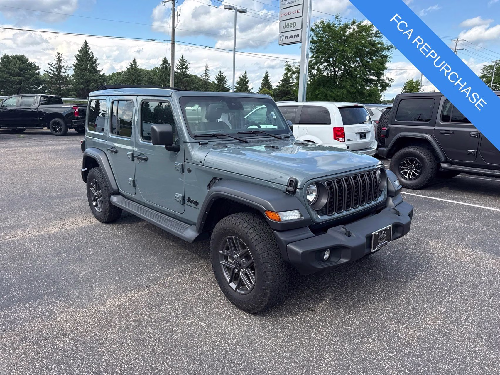 2024 Anvil Clear Coat Jeep Wrangler Sport S 4X4 SUV