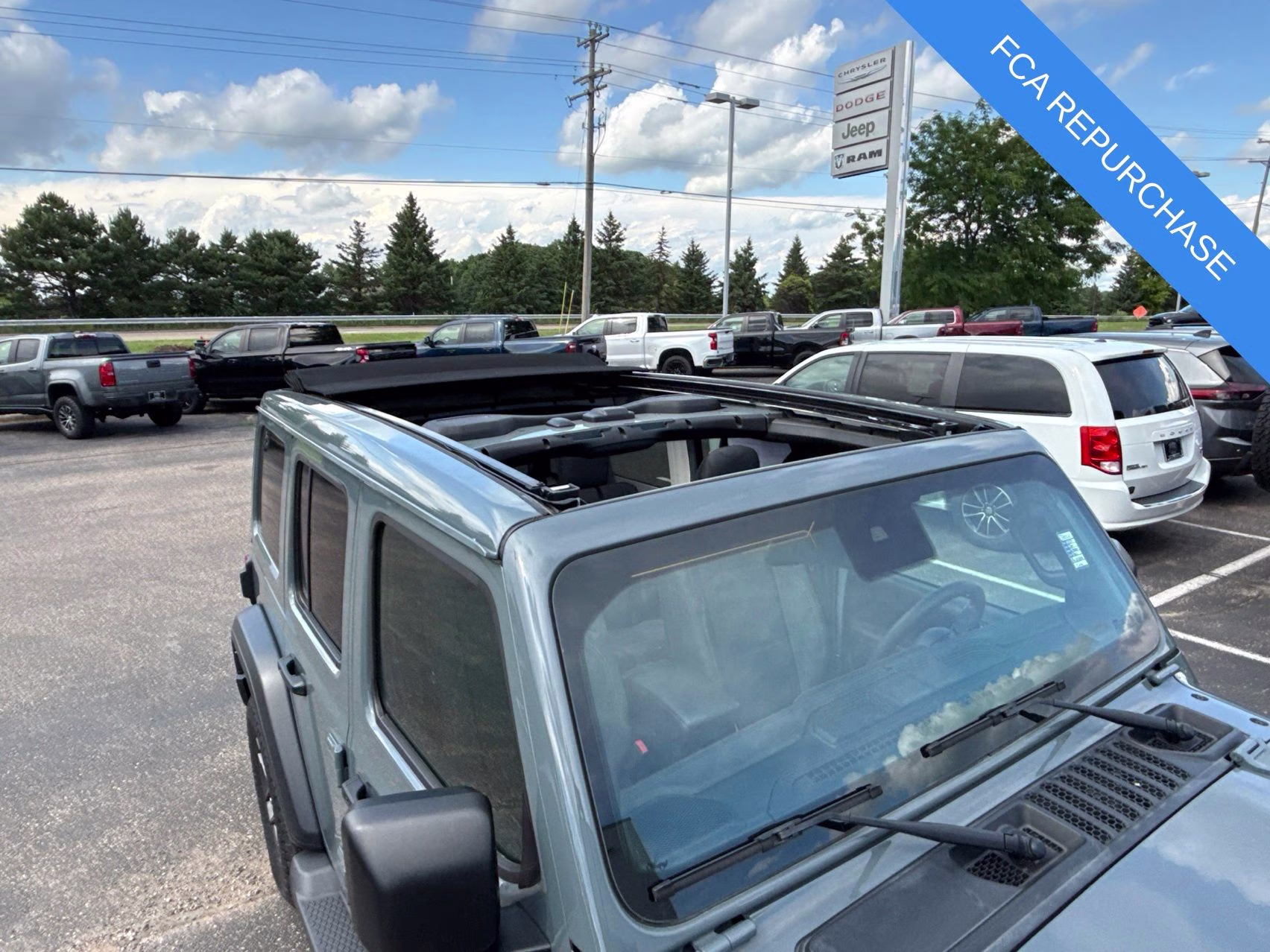 2024 Anvil Clear Coat Jeep Wrangler Sport S 4X4 SUV