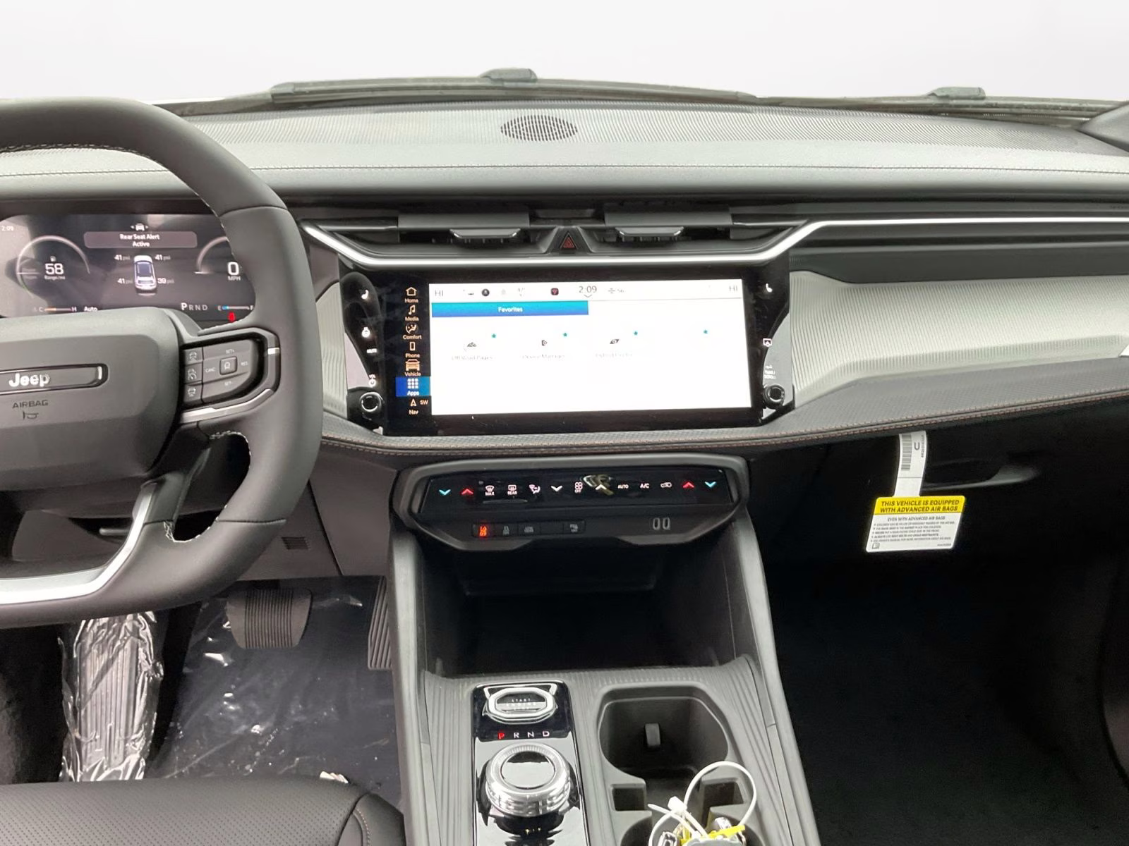 2026 Bright White Clearcoat Jeep Cherokee Limited 4X4 SUV