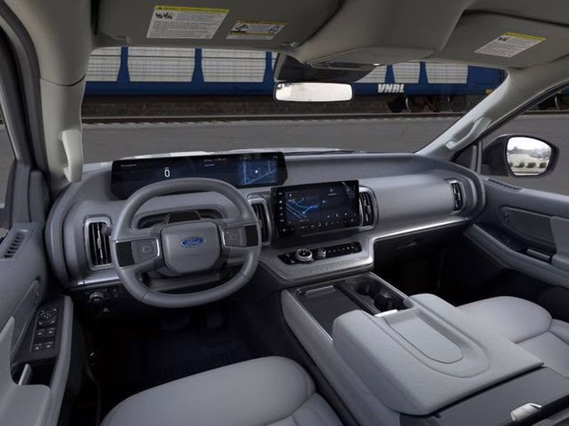 2026 Glacier Gray Metallic Tri-Coat Ford Expedition Max Active 4X4 SUV