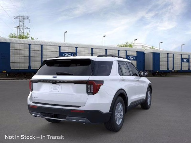 2026 Star White Metallic Tri-Coat Ford Explorer Active w/200A Pkg RWD SUV