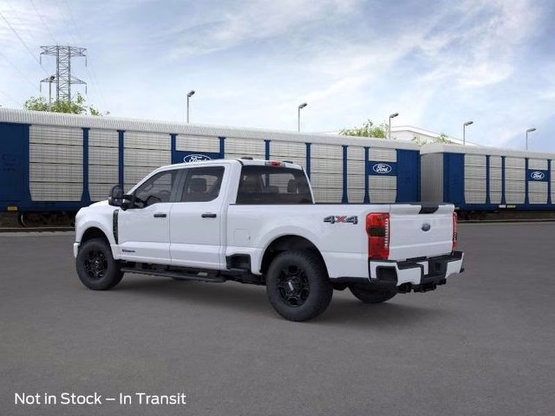 2026 Oxford White Ford Super Duty F-250 SRW XL 4X4 Truck