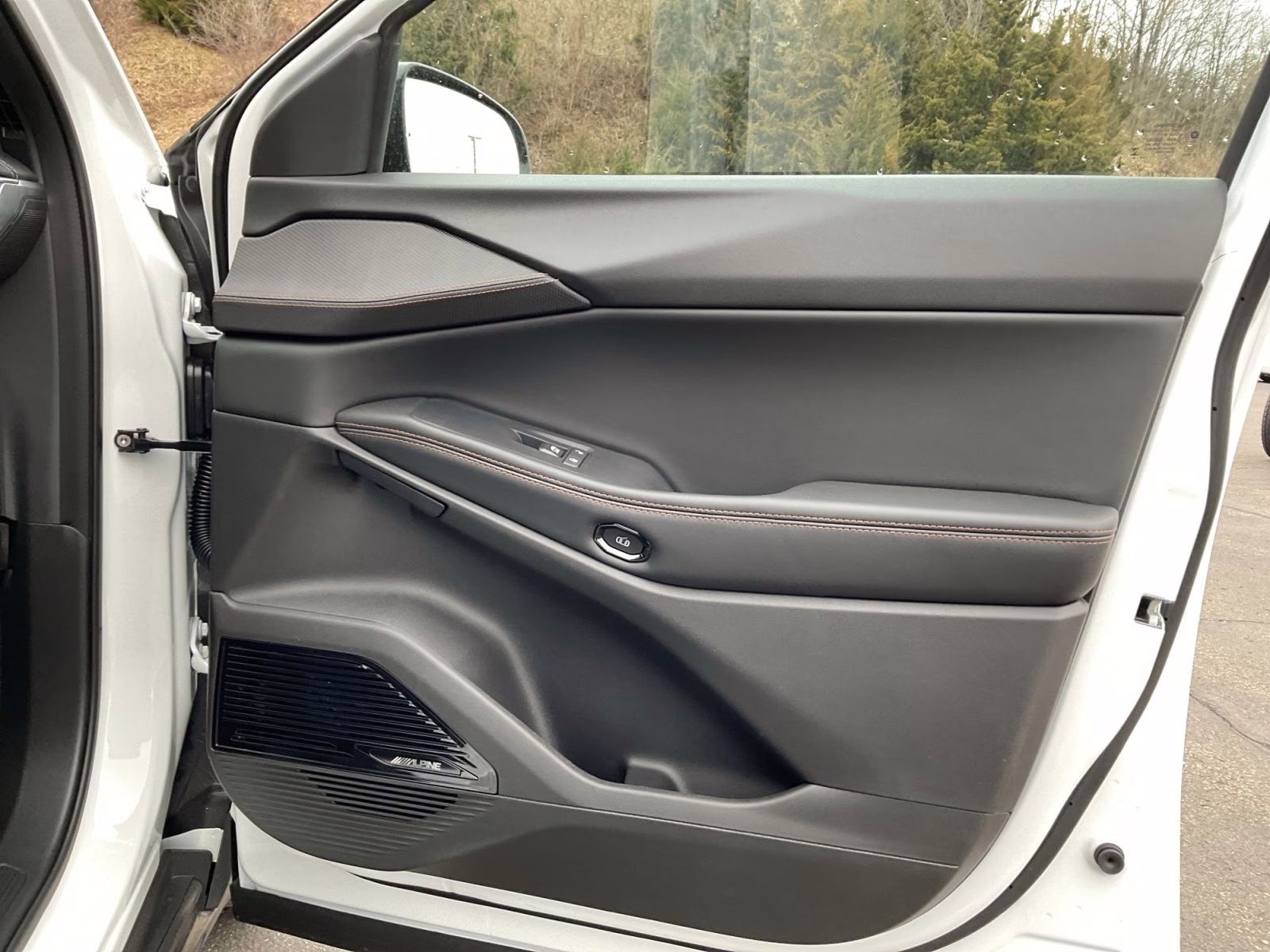 2026 Bright White Clearcoat Jeep Cherokee Limited 4X4 SUV