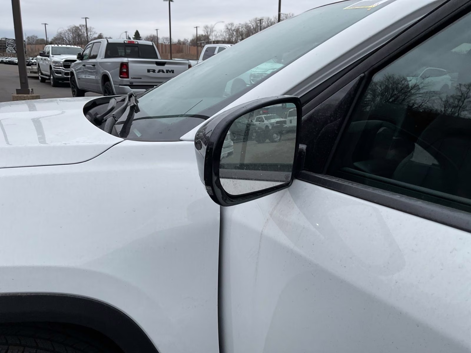 2026 Bright White Clearcoat Jeep Cherokee Limited 4X4 SUV
