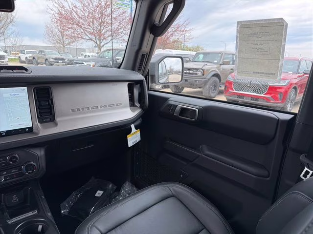 2026 Shadow Black Ford Bronco Outer Banks 4X4 SUV