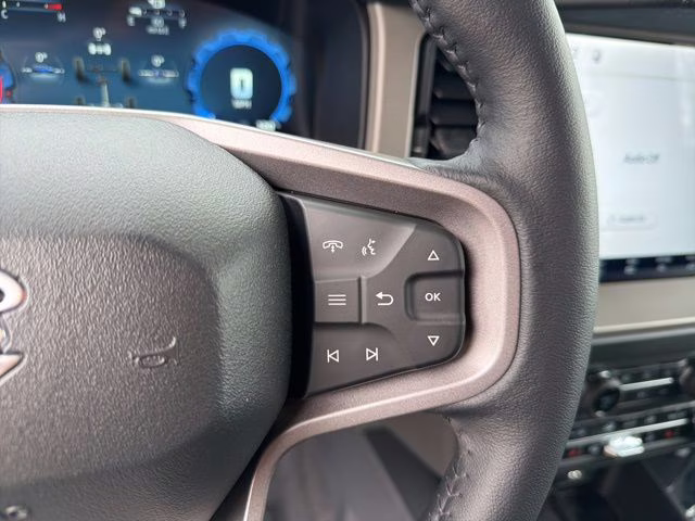 2026 Shadow Black Ford Bronco Outer Banks 4X4 SUV