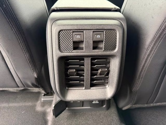 2026 Oxford White Ford Bronco Outer Banks 4X4 SUV