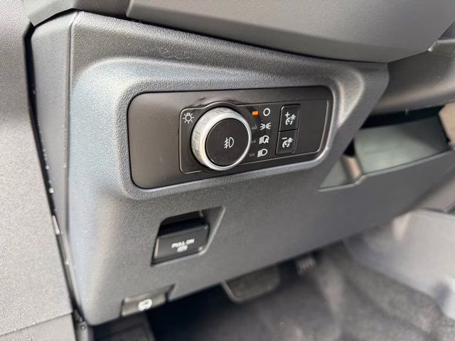 2026 Oxford White Ford Bronco Outer Banks 4X4 SUV