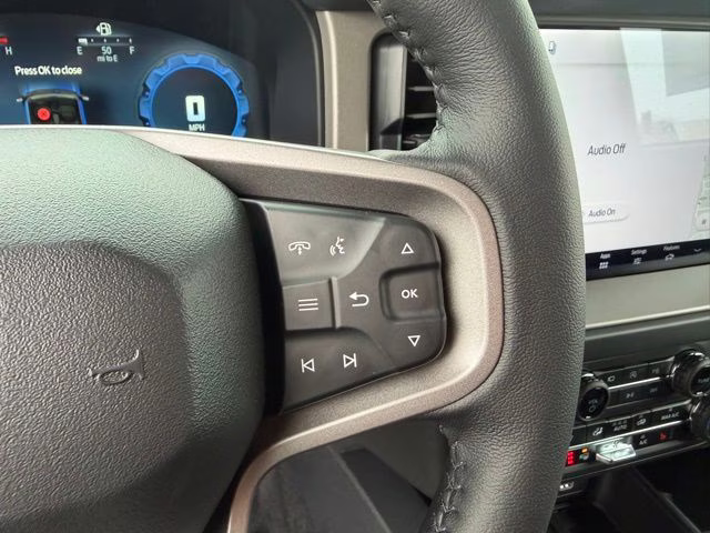 2026 Oxford White Ford Bronco Outer Banks 4X4 SUV