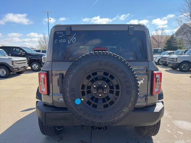 2026 Marsh Gray Ford Bronco Outer Banks 4X4 SUV