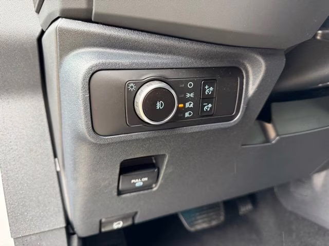 2026 Oxford White Ford Bronco Outer Banks 4X4 SUV