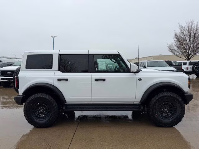 2026 Oxford White Ford Bronco Outer Banks 4X4 SUV