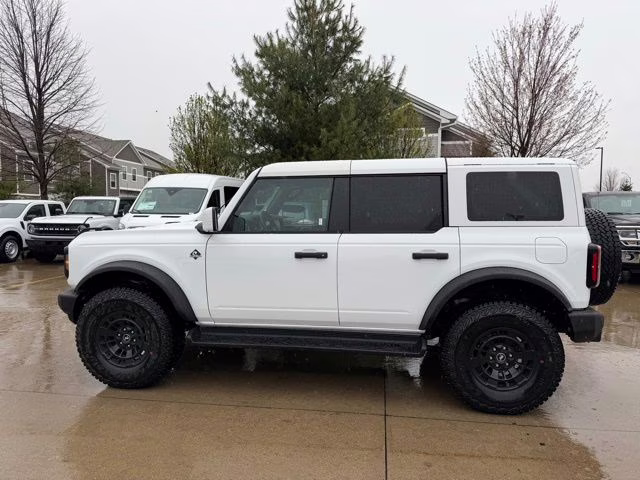 2026 Oxford White Ford Bronco Outer Banks 4X4 SUV